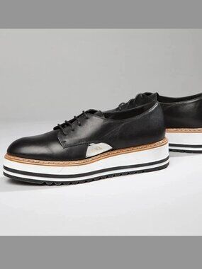 New Summit by White Mountain Brody Leather Platform Oxford Women's EU 36